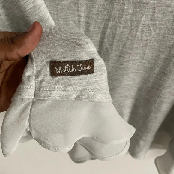 Matilda Jane 3/4 length sleeves chiffon trim grey blouse M - Picture 4 of 5